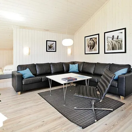 Wellness With Three Bedrooms