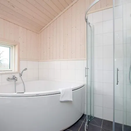 Hébergement de vacances Wellness With Three Bedrooms *